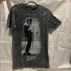 Stylish Graphic Tee - Charcoal